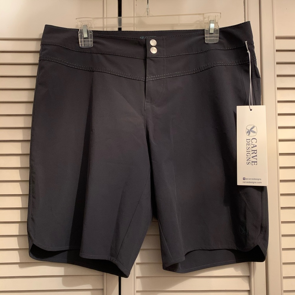 NWT Carve Designs Women’s Boardshorts, size 10